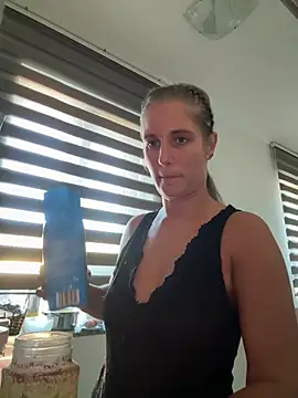 دردشة jennifer11772 الجنسية المباشرة
