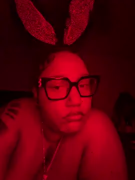 C4relesswhisperr live XXX chat