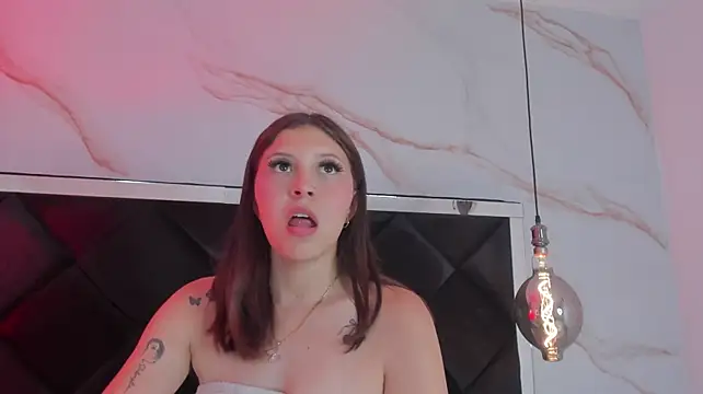 Živý XXX chat AngelaaCute_