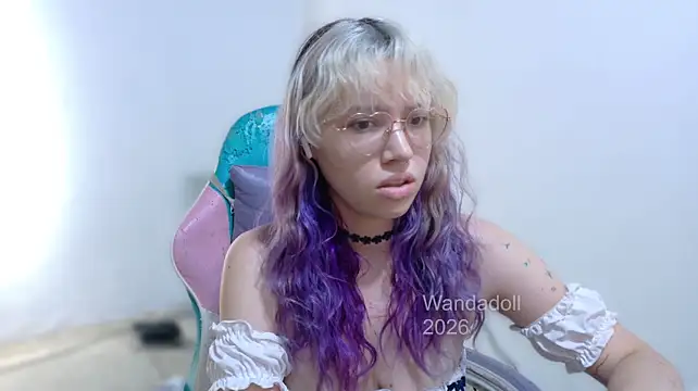 WandaDoll Chat XXX live