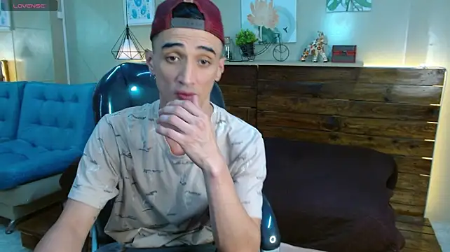 Он лайн чат XXX FelipeFriendly