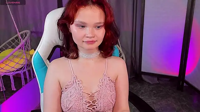 EmilyChaves 라이브 XXX 채팅