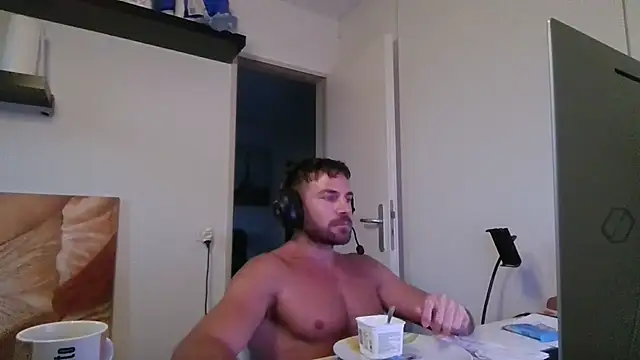 XXX chat uživo modela alpha-hunk
