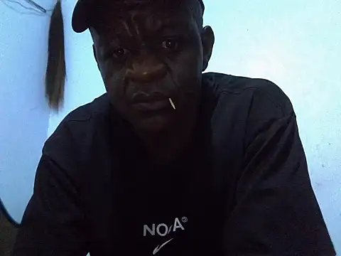AfroBritney's Live XXX Chat