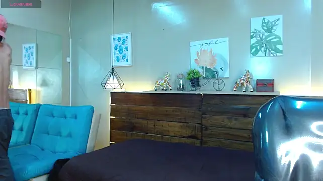 Živý XXX chat FelipeFriendly