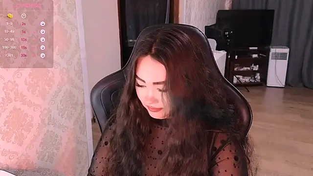 Chat +18 de Emma_Uilson ao vivo