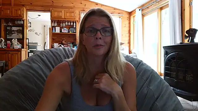 Stickywethoney Chat XXX in diretta