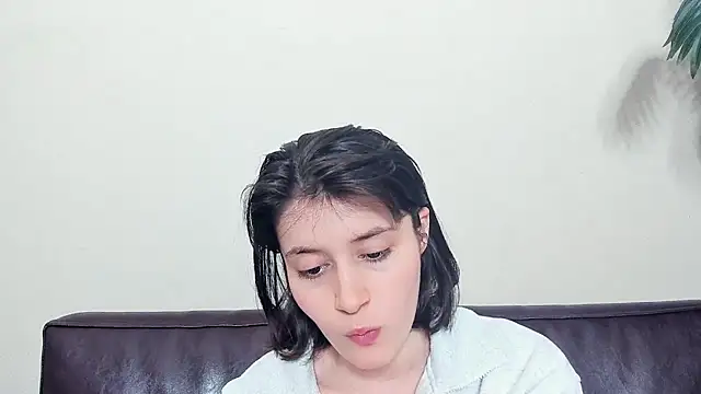 Chat +18 de LeliaFujimoto ao vivo