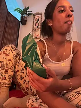 Your_Paris - BIGGER DILDO - 1ST SQUIRT ;0
