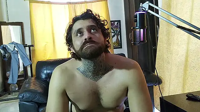 Chat XXX Live aronmiller404