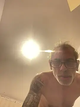 crisfootlicker Live XXX-chat