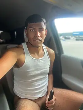 StrokingDaddy4 live XXX chat