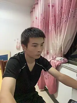 gutou001's Live XXX Chat