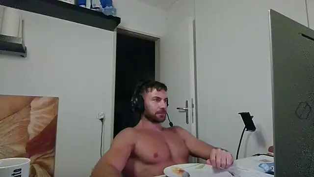 alpha-hunk Chat XXX live