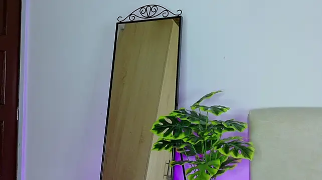 Cloee_Rainbow1 - Applaud with your big tits 🤤🔥🍒😏😲