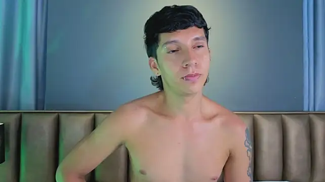 JacoboSwam's Live XXX Chat