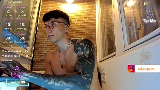 estebandi_do's Live XXX Chat