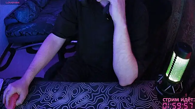 fame_bc's Live XXX Chat