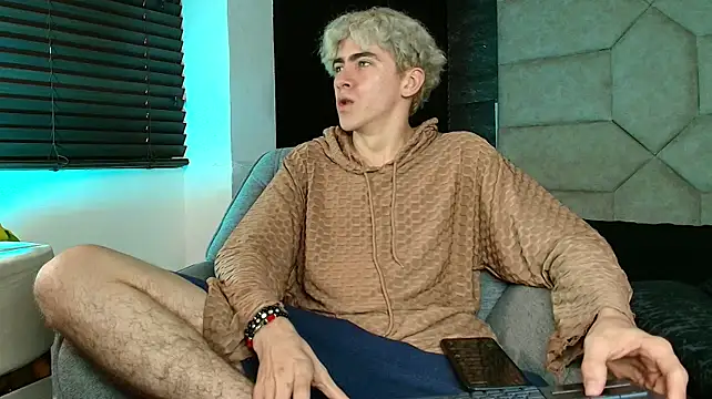 Tyler_Mcrey 라이브 XXX 채팅