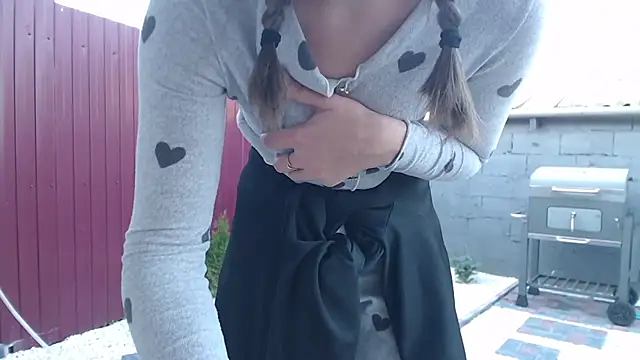 Isabelitta333 - Drive Me do Squirt in New Pyjamas?