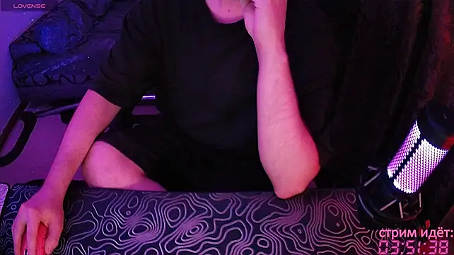 fame_bcのライブXXXチャット