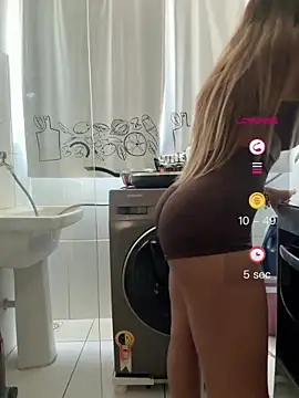 XXX chat uživo modela princess___hot