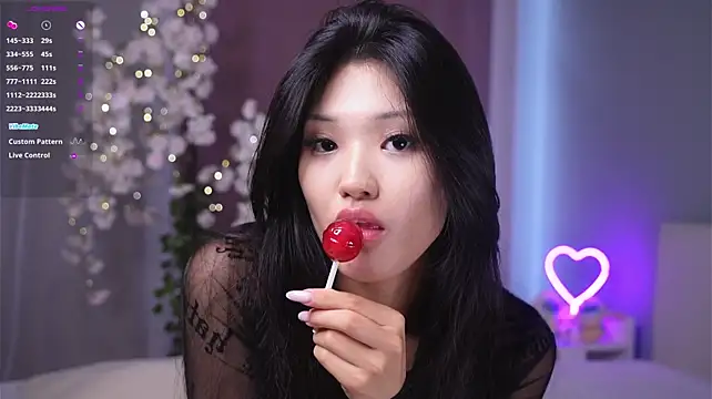 XXX chat uživo modela FancyEsten
