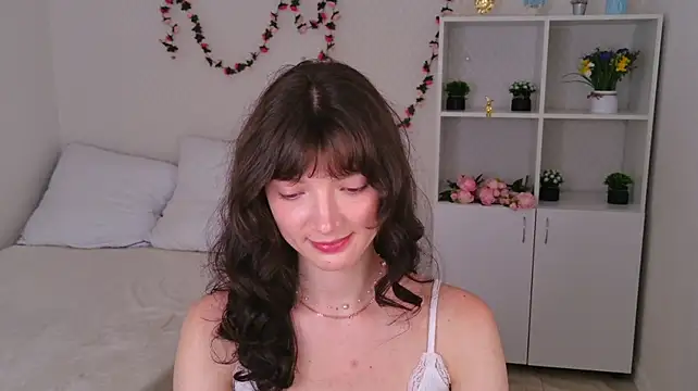 OwlEva's Live XXX Chat