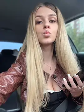 Love_Bri - Make my pussy very nice