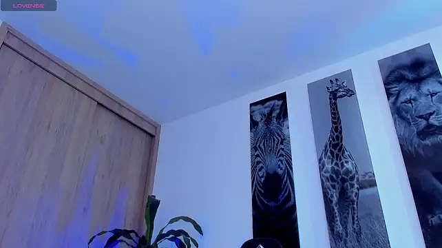 Santos_ramirez1 即時 XXX 聊天