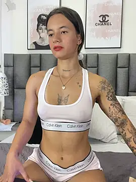 JuliaColemann's Live XXX Chat