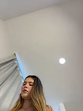 naughty__angel 现场XXX聊天