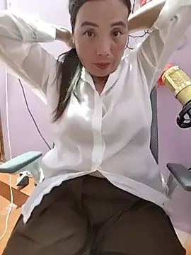 JordanXo_69 即時 XXX 聊天