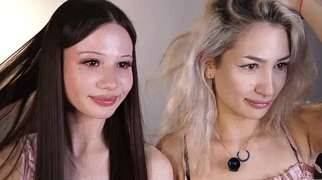 blondemuse_ live XXX chat