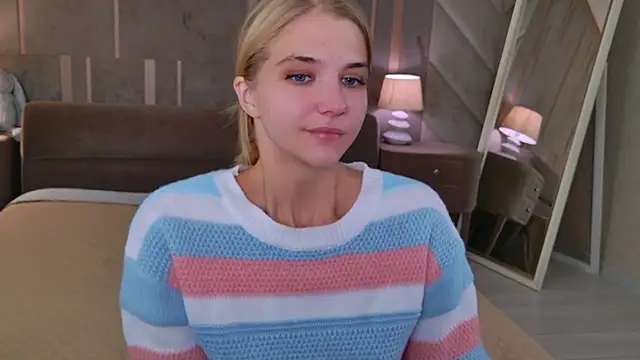 4example_Chloe Chat XXX live