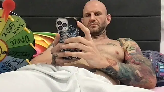 brianomally Live XXX-chat