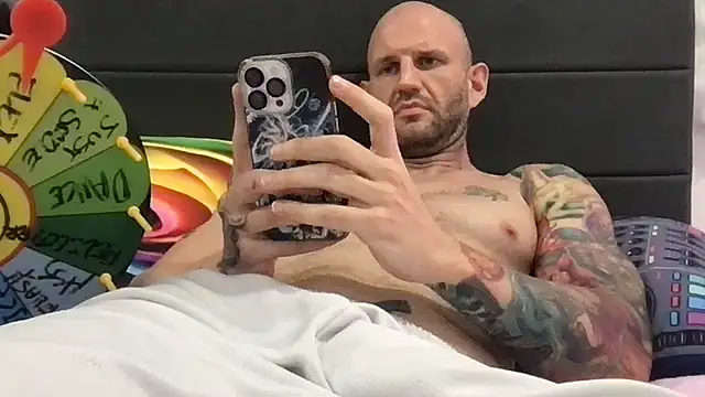 Chatroom XXX en direct de brianomally