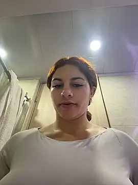 AtheneaRossi - Take off the shirt and shake tits