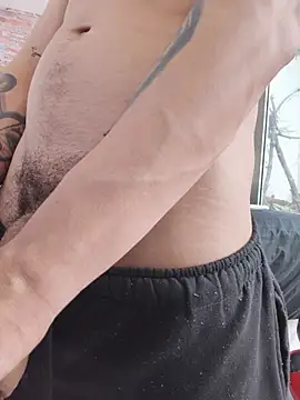 AlphaMasterXxx 라이브 XXX 채팅