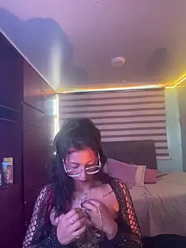 SamathaMay XXX чат на живо