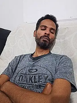 BlackAlphaPrime Adlı Modelin Canlı XXX Sohbeti