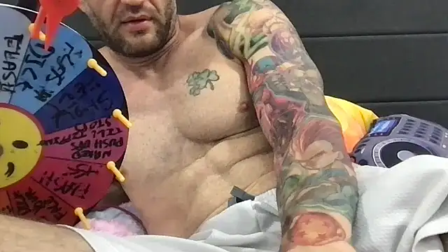 brianomally's Live XXX Chat