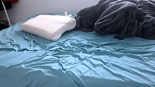 yanick931 XXX чат на живо