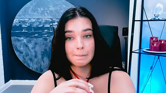 Chat +18 de KristinaFairfax ao vivo