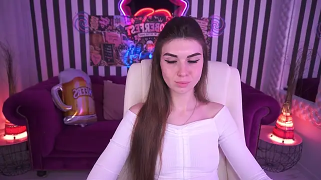 KylieJoyys' Live XXX Chat