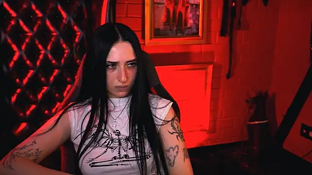 MonicaLowes Chat XXX in diretta