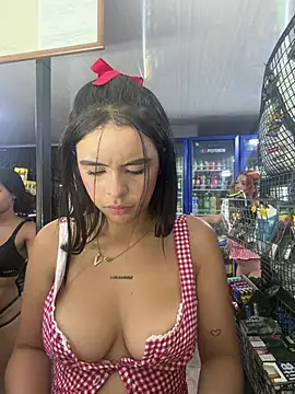 XXX chat uživo modela kitty_rousse01