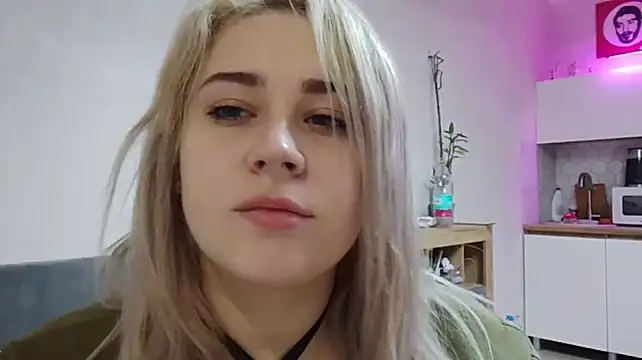 צ'אט XXX בשידור חי של IsaWhitton