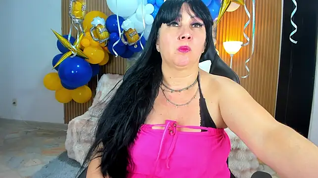 Danna_topless Chat XXX in diretta