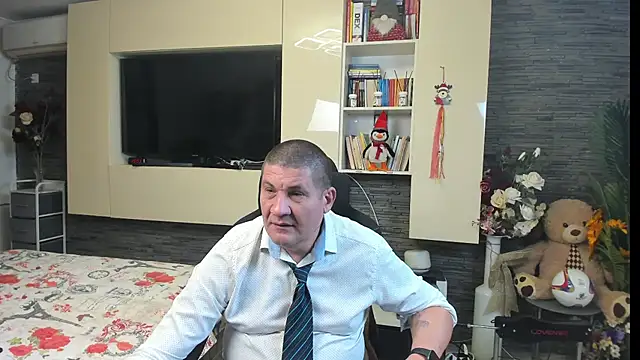 Онлайн чат XXX SpartacusDaddy48